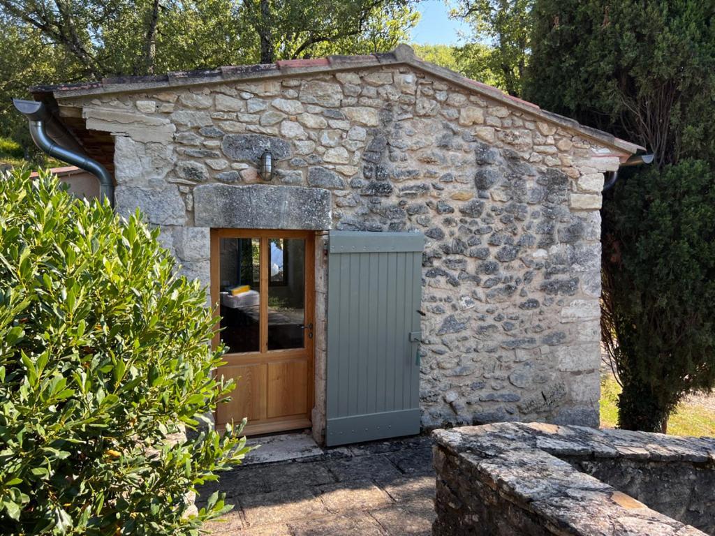 Montjustin Bergerie Bed & Breakfast エクステリア 写真
